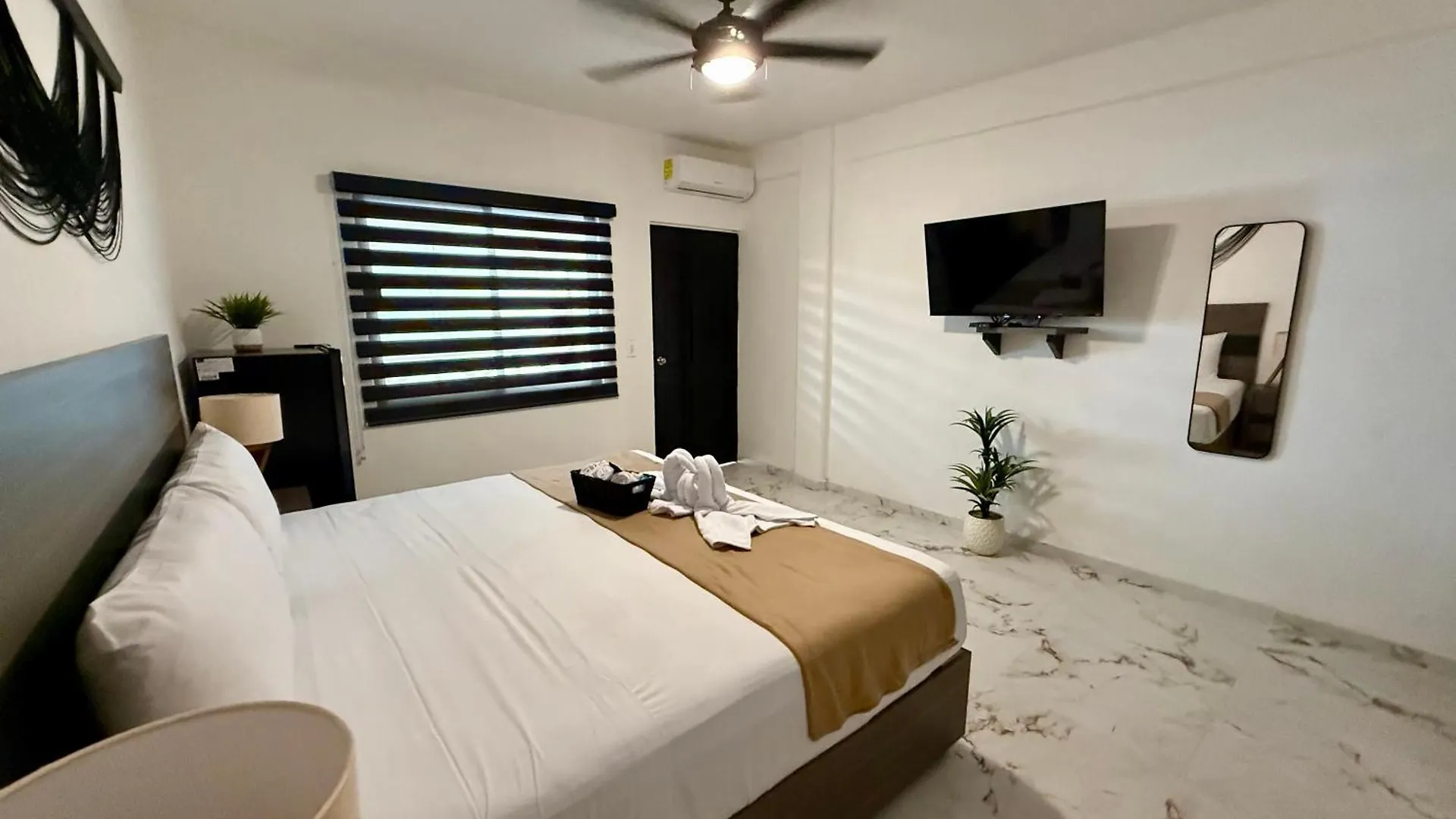 Hotel Casa Tortuga 5Th Ave Playa del Carmen